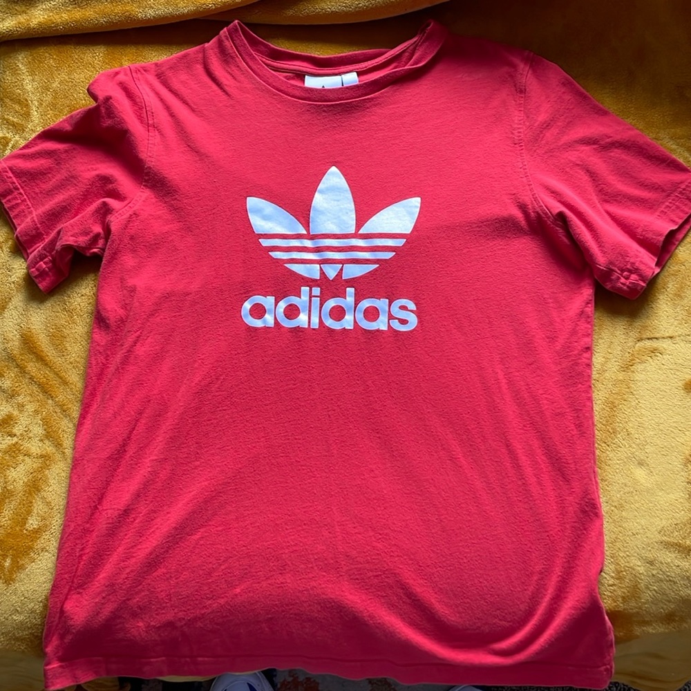 Adidas t-shirt